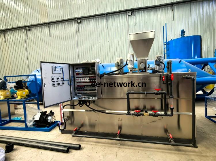 PAC自(zi)動(dong)加(jia)藥(yao)裝(zhuang)置廠家(jia)定(ding)制(zhi)加(jia)工(gong)