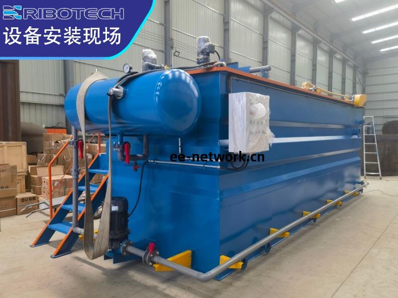 石化(hua)企業(ye)廢(fei)油汙(wu)水(shui)綜合(he)處理_水(shui)處(chu)理氣(qi)浮機設(she)備(bei)_廢(fei)水(shui)處(chu)理設備廠(chang)家(jia)圖(tu)