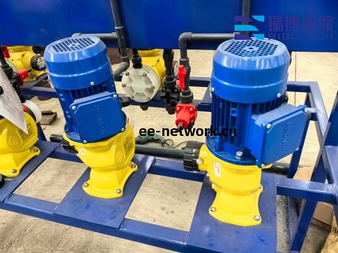 工業制造必備(bei)高標(biao)準飲用水(shui)處(chu)理(li)設(she)備(bei)_飲用水(shui)_純水(shui)處(chu)理(li)設(she)備(bei)_廠(chang)家實(shi)拍圖