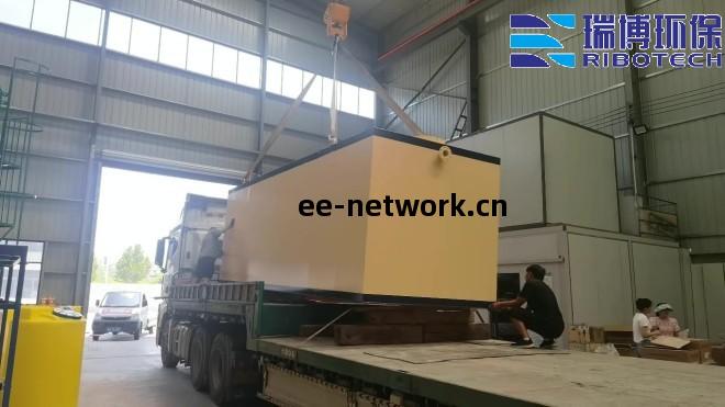 飲(yin)用(yong)水絮凝設(she)備(bei)的工(gong)作(zuo)原(yuan)理(li)是什麽_飲(yin)用(yong)水_純(chun)水處理(li)設備_廠家定(ding)制(zhi)圖(tu)