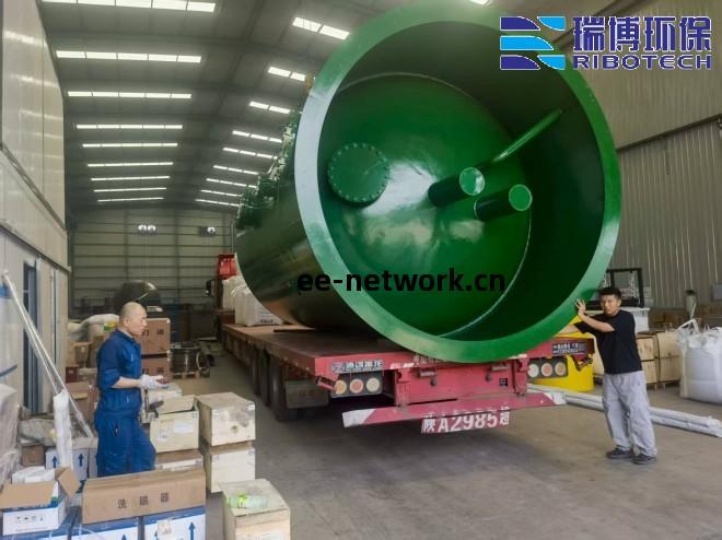 小(xiao)型工業(ye)廢(fei)水處理(li)設備(bei)適用範(fan)圍_工業(ye)廢(fei)水_礦(kuang)井(jing)水_純水處理(li)設備(bei)_廠家現(xian)場(chang)圖