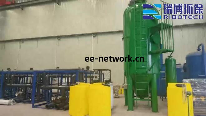 壹(yi)體化凈(jing)水設備助(zhu)力(li)喝上(shang)安全水(shui)_飲用(yong)水(shui)_純(chun)水(shui)處(chu)理(li)設備_廠(chang)家(jia)現(xian)場(chang)圖(tu)