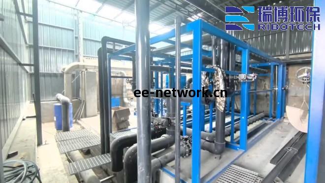 飲(yin)用水(shui)沈澱設備(bei)安(an)裝(zhuang)教程(cheng)_飲用水(shui)_純(chun)水(shui)處理設(she)備(bei)_廠(chang)家(jia)現(xian)場(chang)圖(tu)